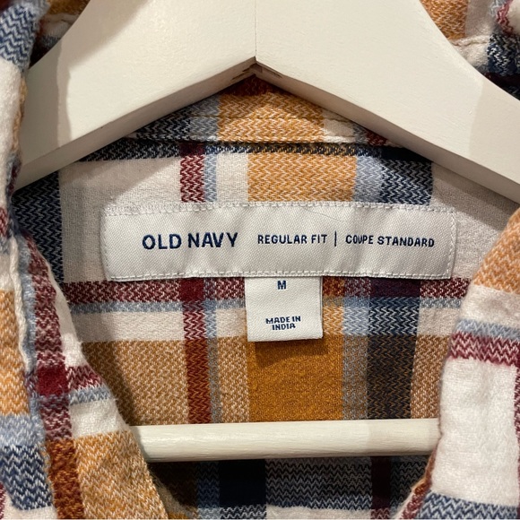 ⭐️ Old Navy Mustard Plaid Botton Down Top - Picture 4 of 4